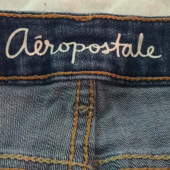Aeropostale dark wash jeans - Picture 3 of 4